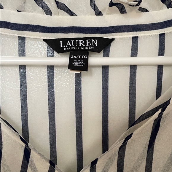 Lauren Ralph Lauren Black Label 2X Navy Striped Top - Picture 2 of 4